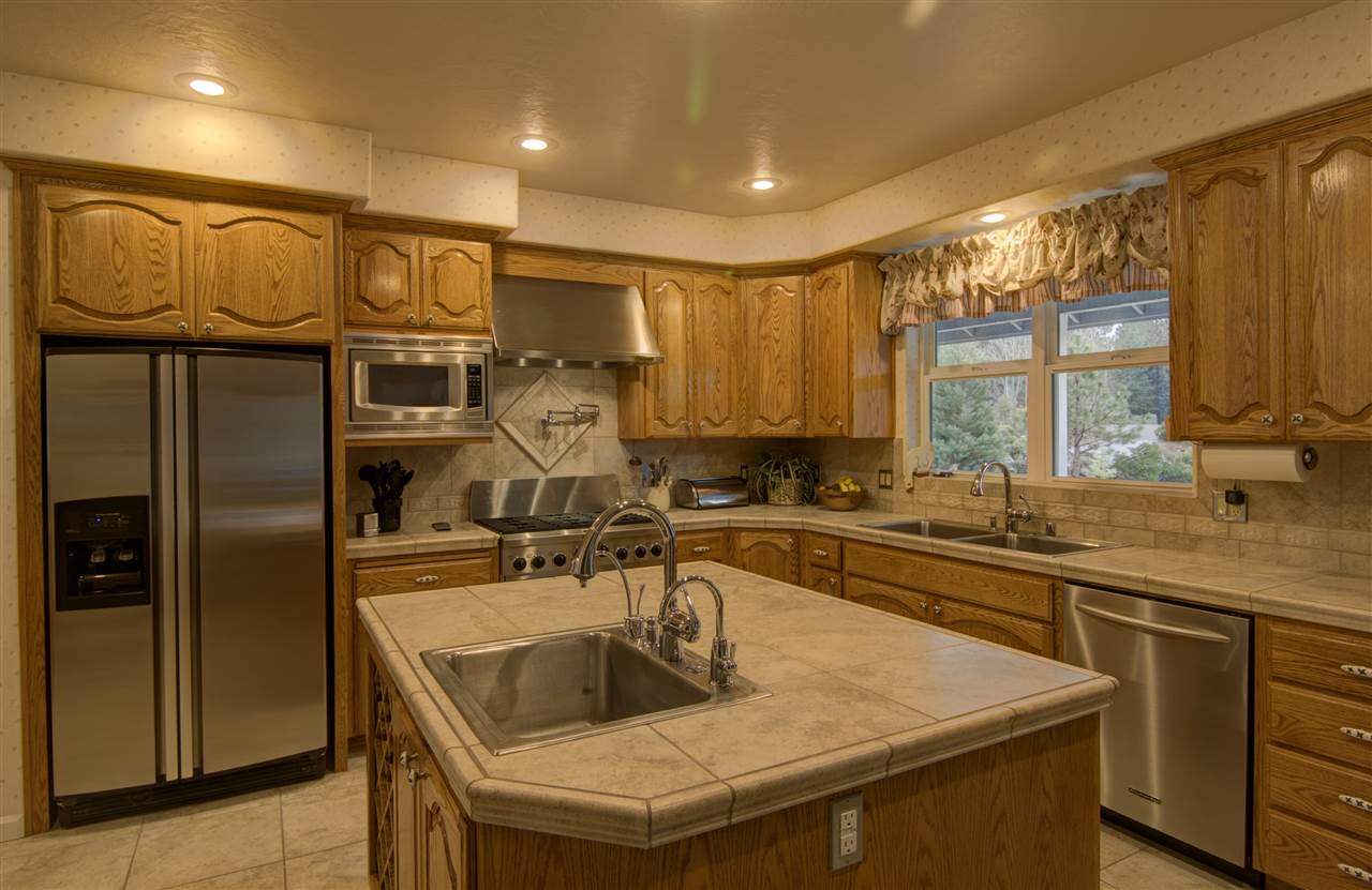 315 Hidden Meadow Drive, Weed, CA 96094