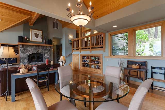 696Dancing Bears, Clio, CA 96106