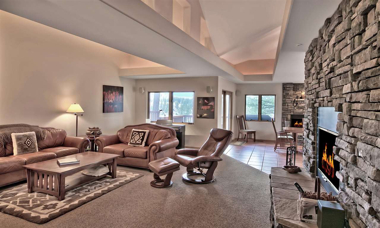 196Falling Water, Portola, CA 96122