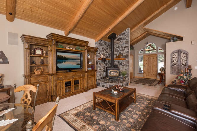 1103Lassen View Drive, Lake Almanor, CA 96137
