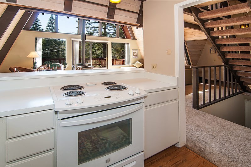 5670 Sahara Drive, Carnelian Bay, United States 96140