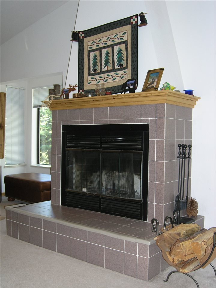 572 Mountain Circle, Tahoe Vista, United States 96148