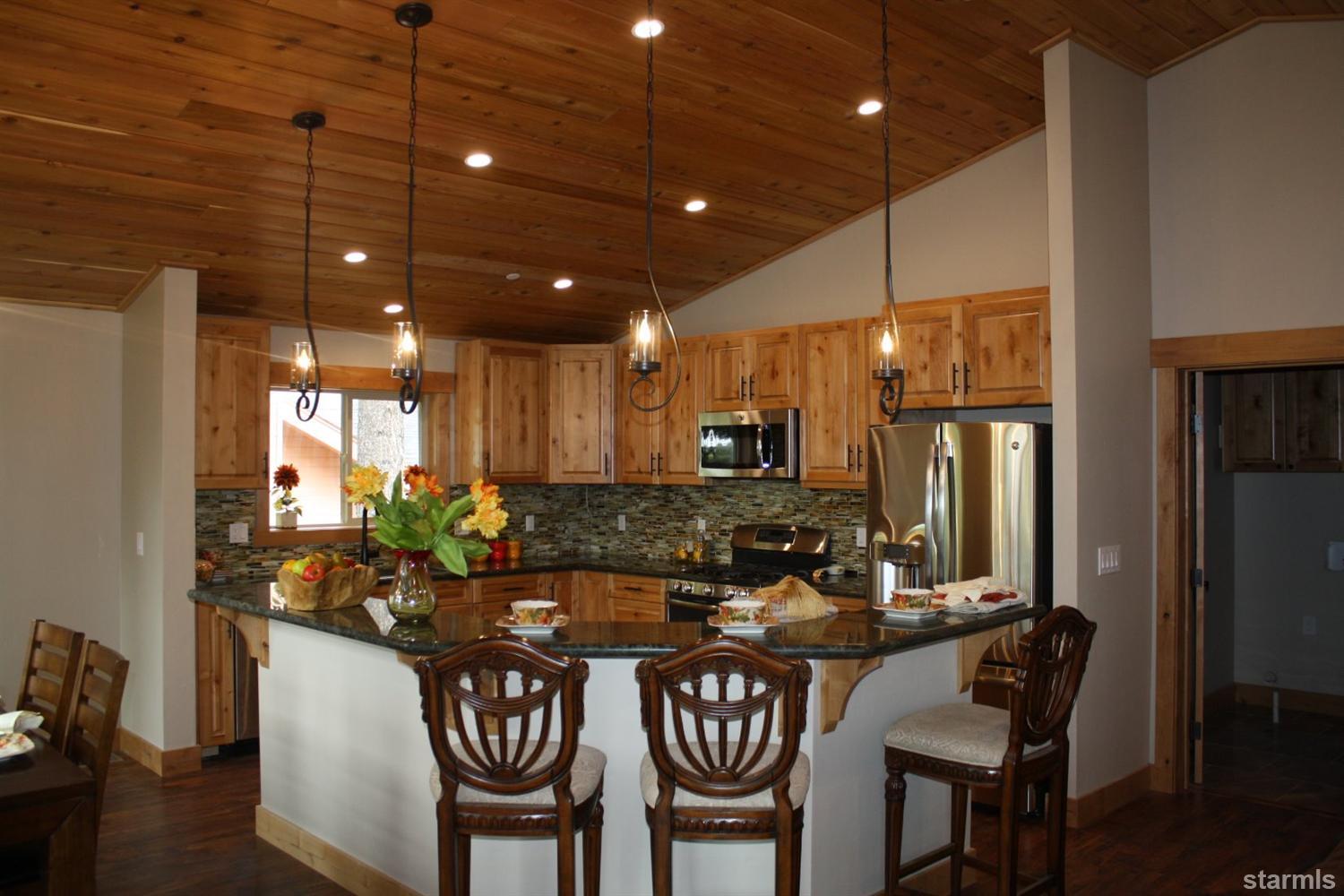 1930 Koyukon Drive, South Lake Tahoe, United States 96150