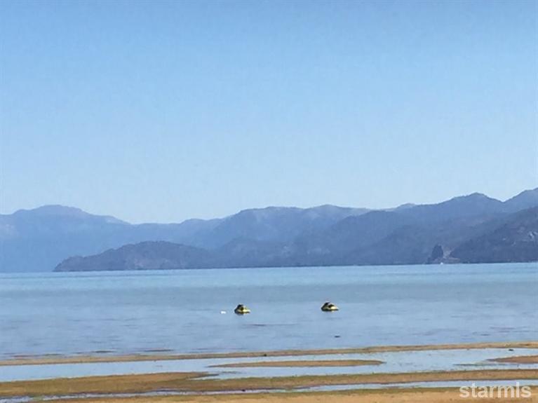 709 Lakeview Avenue, South Lake Tahoe, United States 96150