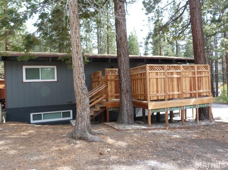 1383 Wildwood Avenue, South Lake Tahoe, CA 96150