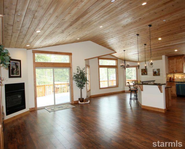 681 Shoshone Street, South Lake Tahoe, United States 96150
