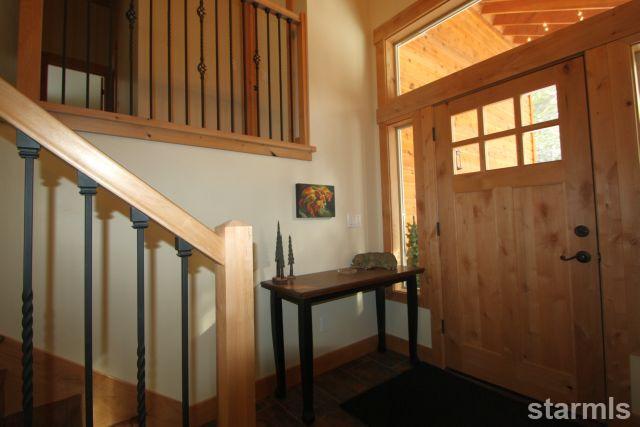 681 Shoshone Street, South Lake Tahoe, United States 96150