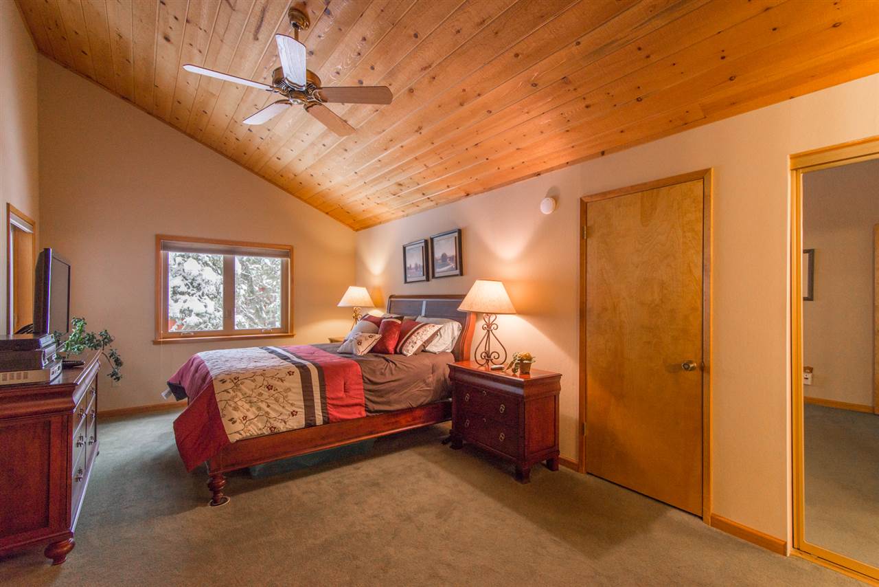 13604 Heidi Way, Truckee, CA 96161
