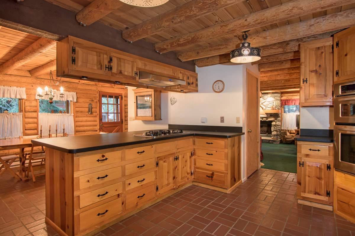 14033 Copenhagen Drive, Truckee, United States 96161