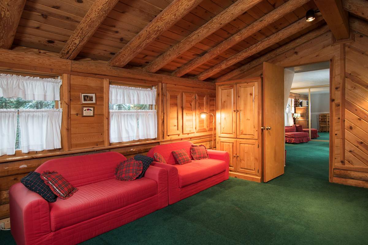 14033 Copenhagen Drive, Truckee, United States 96161