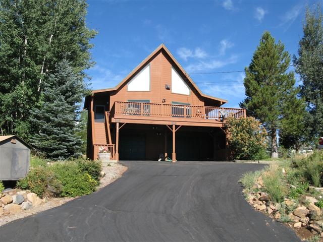 13090 Stockholm Way, Truckee, CA 96161