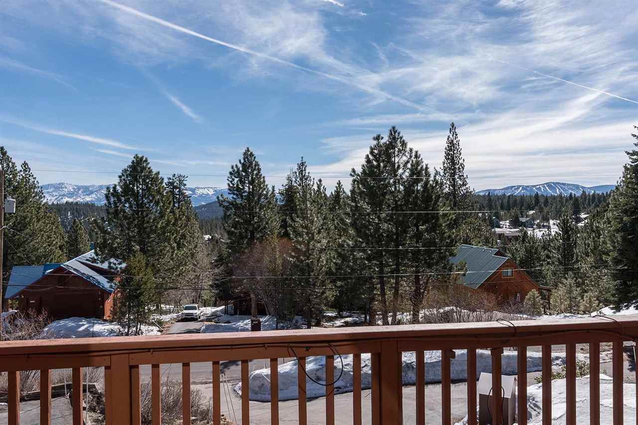 13090 Stockholm Way, Truckee, CA 96161