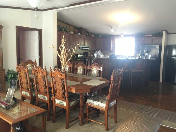Woodshire East Mobile Home Community 17424 E. Batavia Pl. #195Aurora, CO 80011