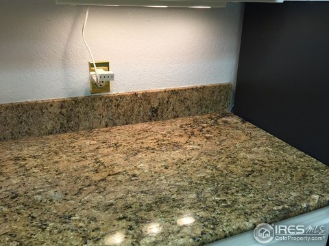 1608 Daphne St, Broomfield, CO 80020