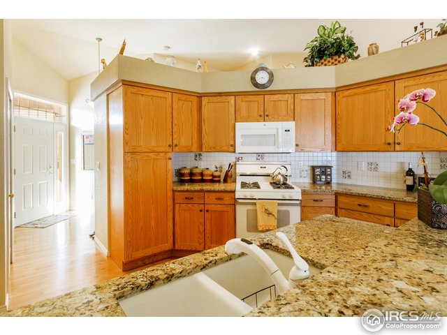 1782 Peregrine Ln, Broomfield, CO 80020