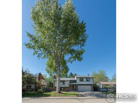 1322 Ilium Dr, Lafayette, CO 80026