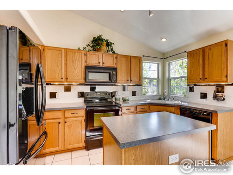 2385 Cedarwood Cir, Lafayette, CO 80026