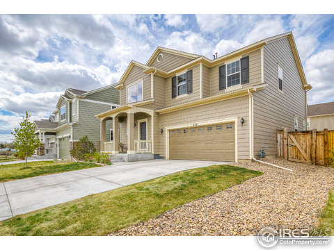 377 Rainbow Ln, Lafayette, CO 80026