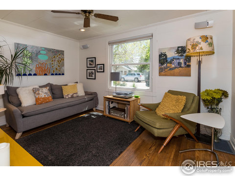 809 La Farge Ave, Louisville, CO 80027