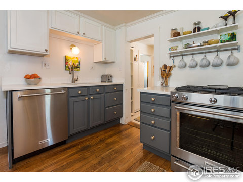 809 La Farge Ave, Louisville, CO 80027