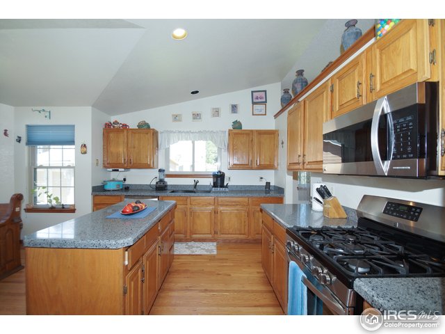 9828 Meade Cir, Westminster, CO 80031