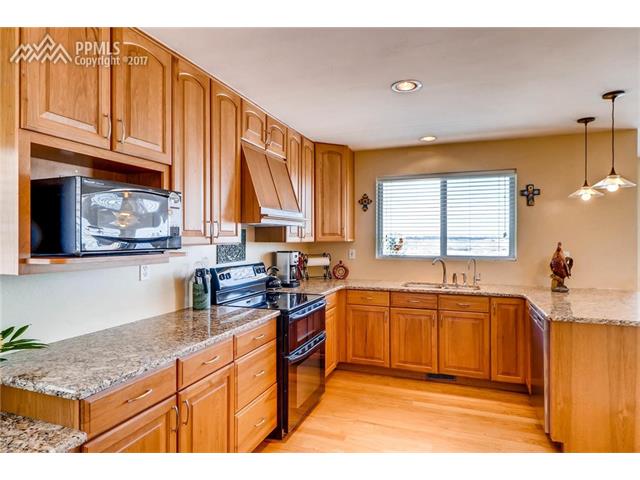 13510 Green Meadow Drive, Elbert, CO 80106