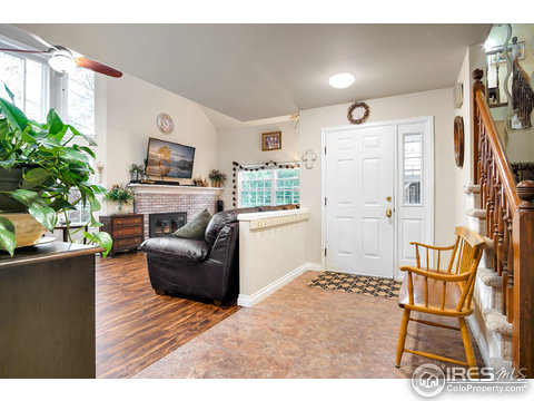 5966 E Briarwood Cir, Centennial, CO 80112