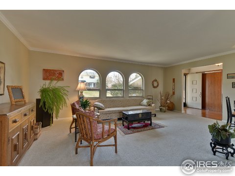 1175 W Hinsdale Dr, Littleton, CO 80120
