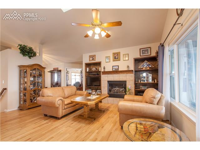 1038 Bowstring Road, Monument, CO 80132