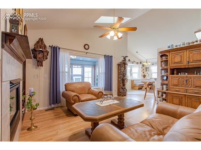 1038 Bowstring Road, Monument, CO 80132