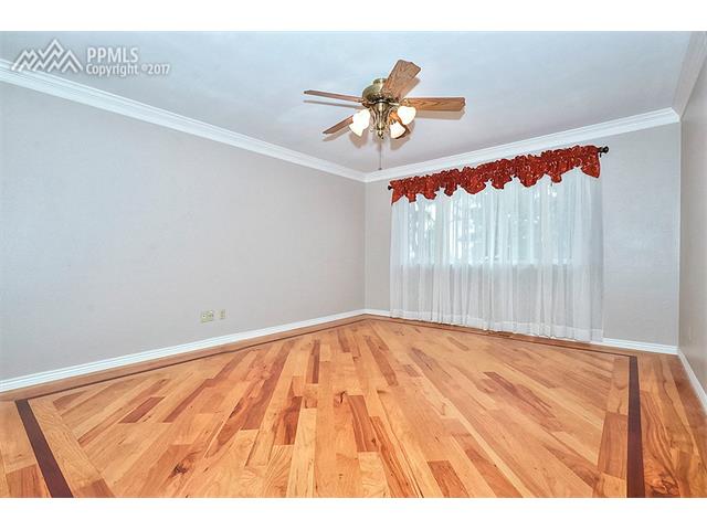 860 Shadow Mountain Drive, Monument, CO 80132