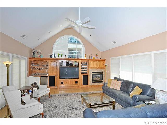 52 Monroe Street, Denver, CO 80206