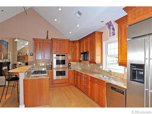 52 Monroe Street, Denver, CO 80206