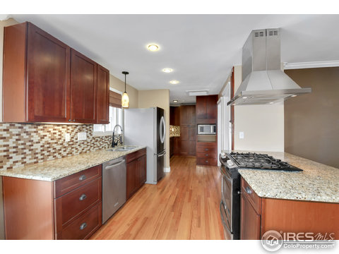 3054 Newport St, Denver, CO 80207