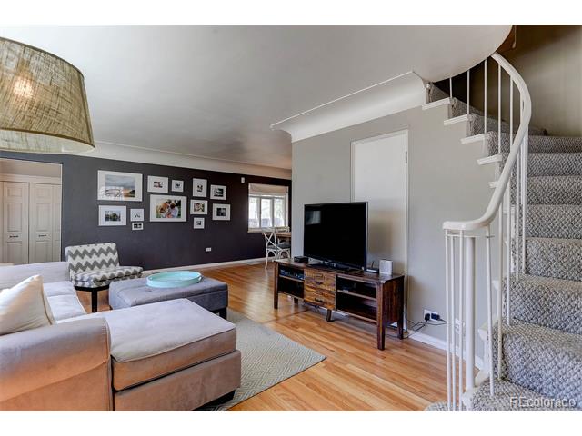 2559 South Logan Street, Denver, CO 80210