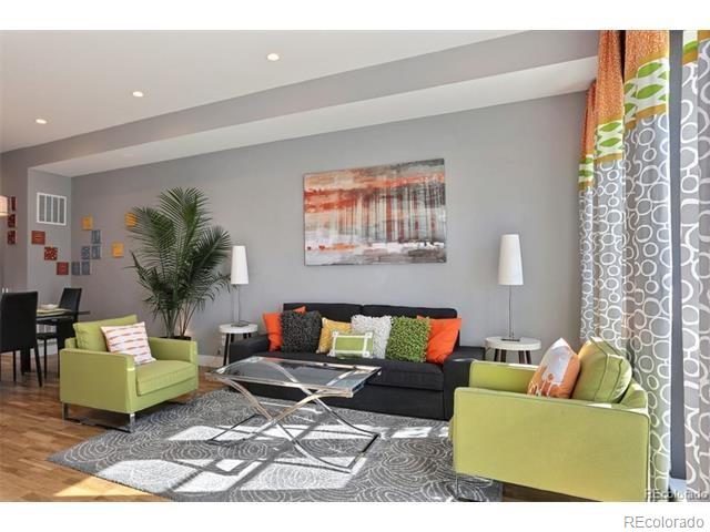 2824 West Parkside Place, Denver, CO 80221