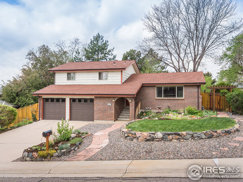 2431 S Garland Ct, Lakewood, CO 80227