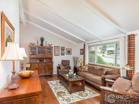 2431 S Garland Ct, Lakewood, CO 80227