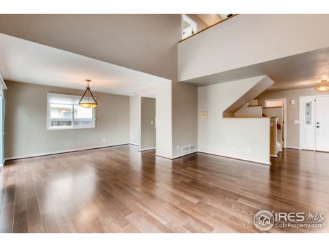 2575 S Independence Ct, Lakewood, CO 80227