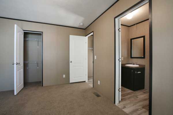 Woodland Hills 1500 W Thornton Pkwy #46Thornton, CO 80260