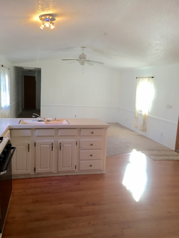 Vista Village Mobile Home Community 5000 Butte St Lot 301Boulder, CO 80301