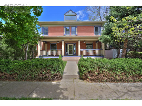 1527 Pine St, Boulder, CO 80302