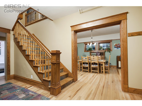 1527 Pine St, Boulder, CO 80302