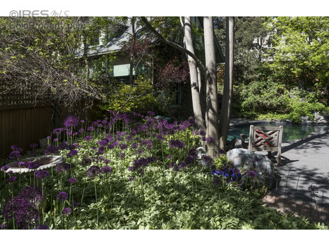 655 12th St, Boulder, CO 80302