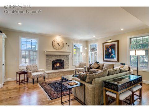 901 Hawthorn Ave, Boulder, CO 80304