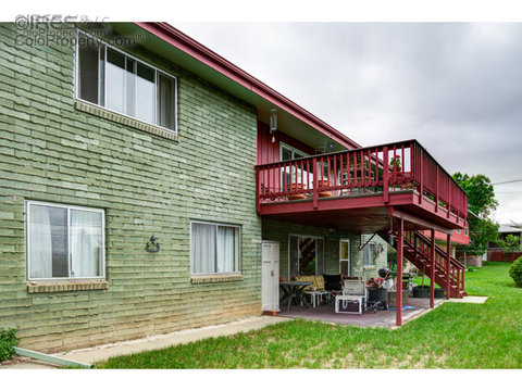 2330 Balsam Dr, Boulder, CO 80304