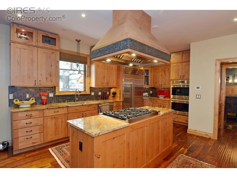 3135 11th St, Boulder, CO 80304