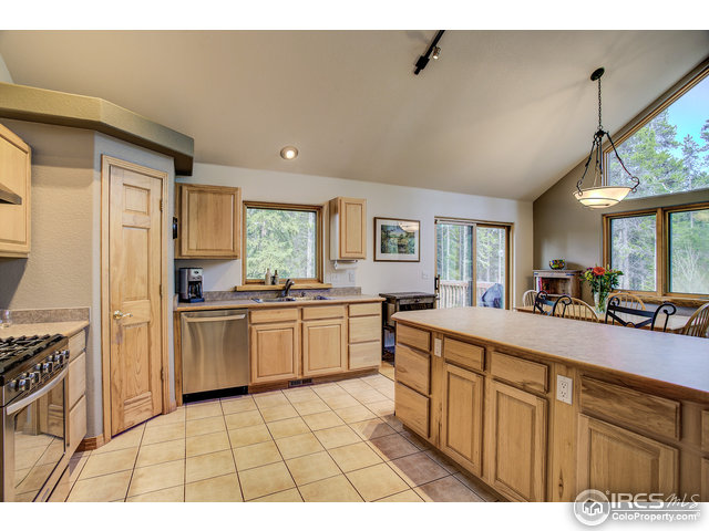 101 Independent Dr, Black Hawk, CO 80422