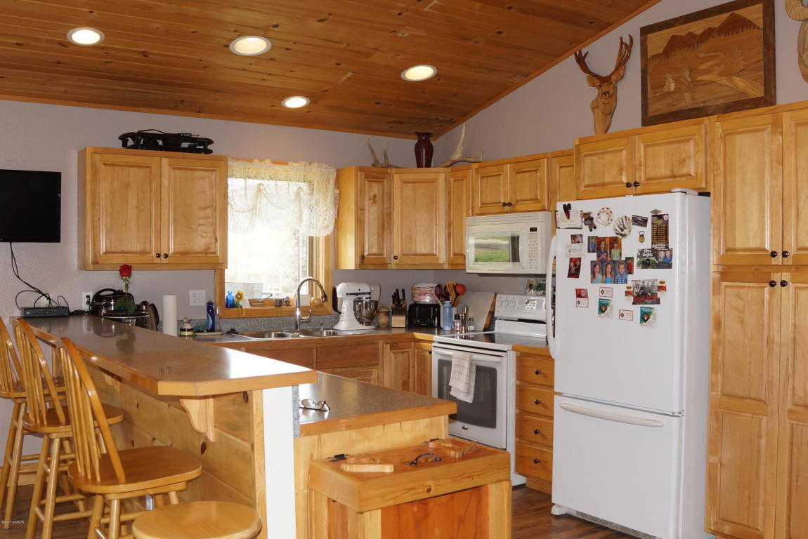 203 Ridgeway, Hot Sulphur Springs, CO 80451