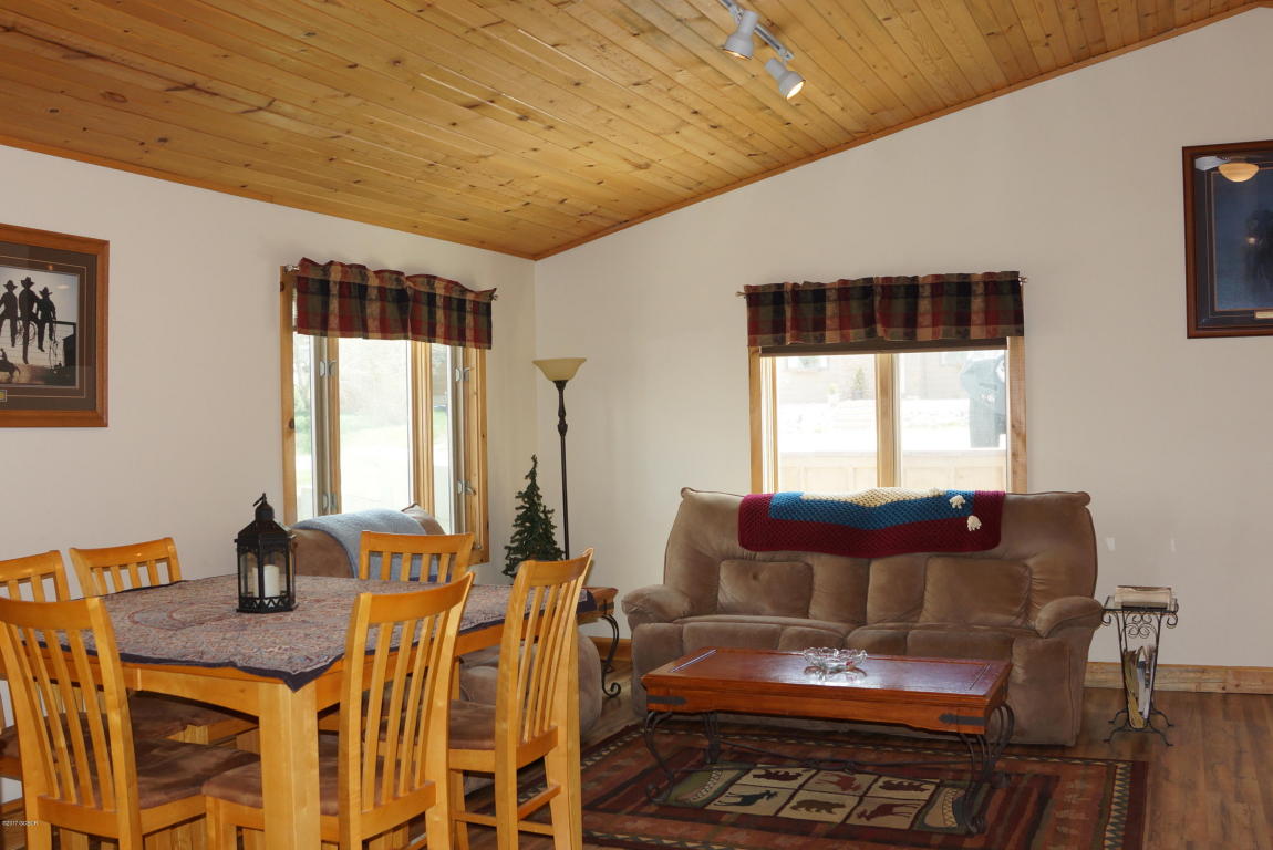 203 Ridgeway, Hot Sulphur Springs, CO 80451